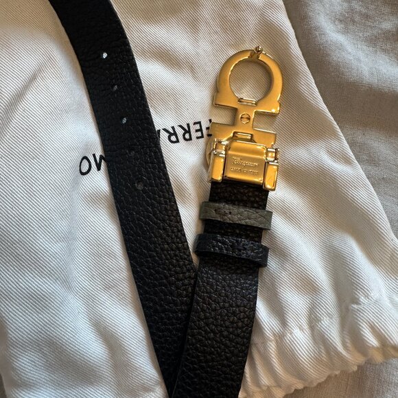 Ferragamo Reversible Belt - Picture 5 of 7